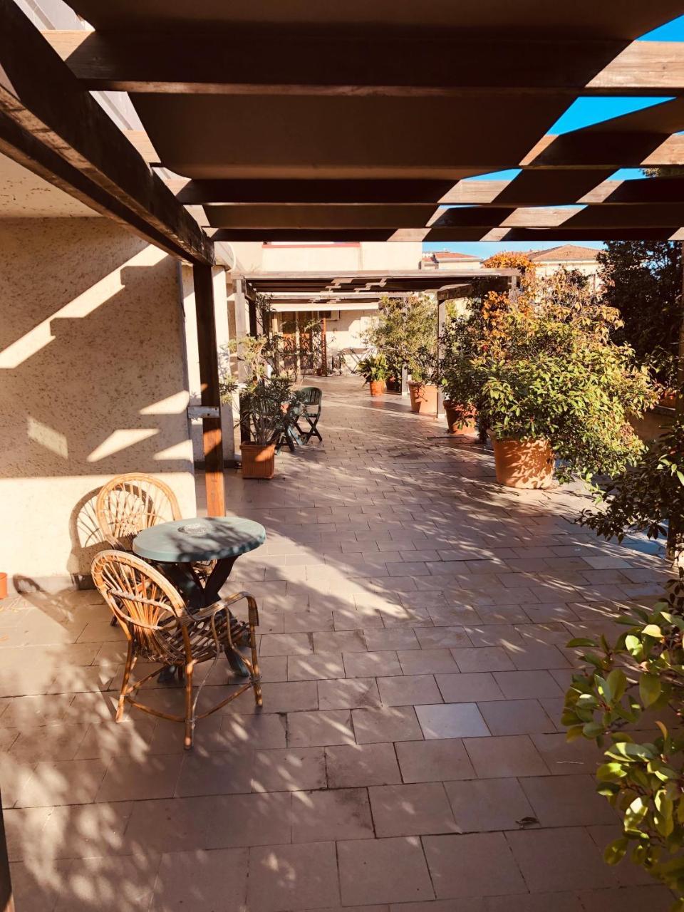Hotel Delfina Signa Exterior photo